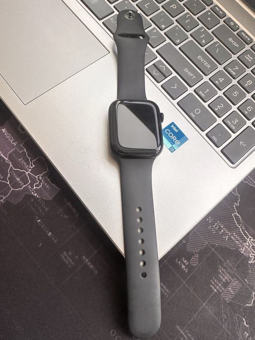 Iwatch 8 series 45 mm