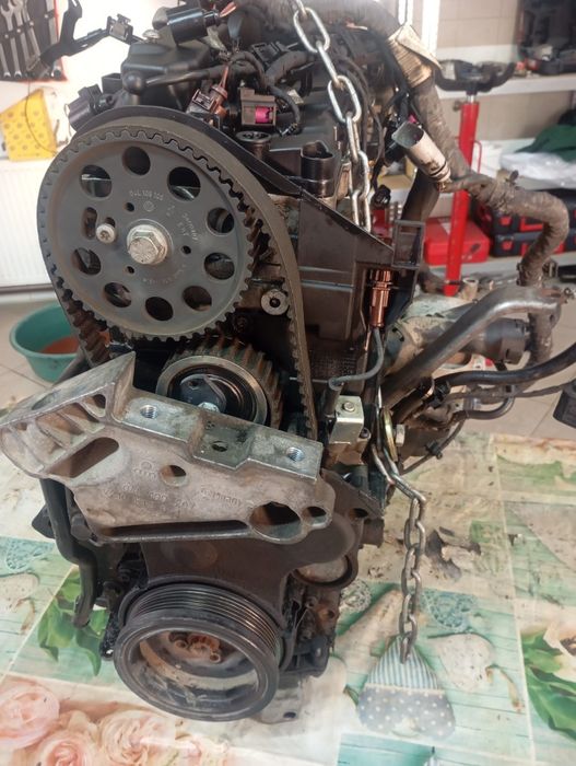 Motor Skoda Superb 2.0 diesel