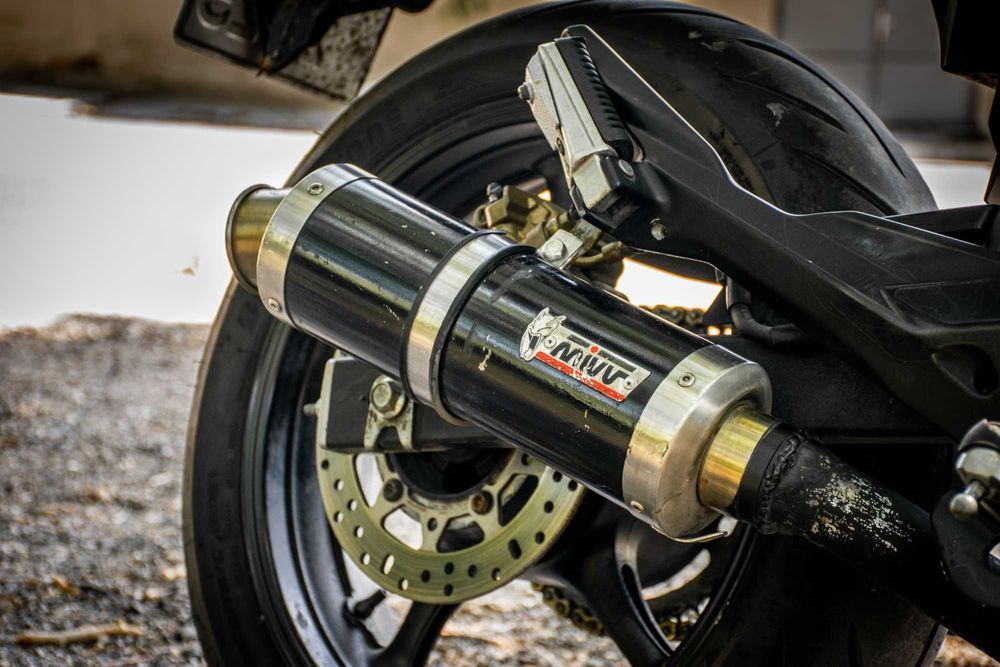 Продавам Yamaha XJ6