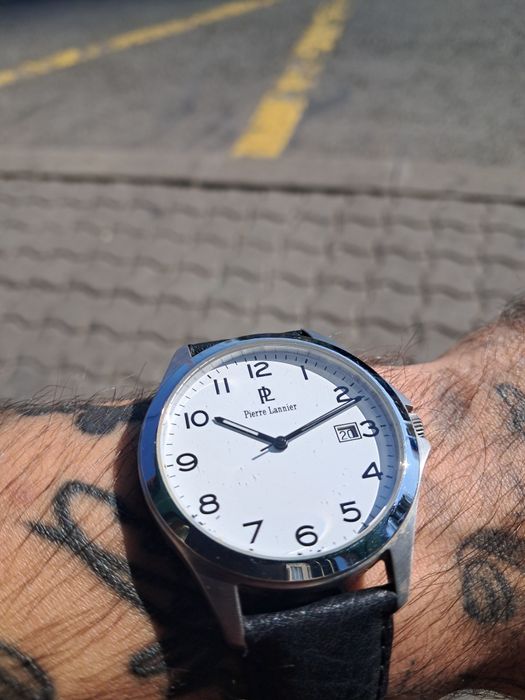 Vând ceas bărbătesc