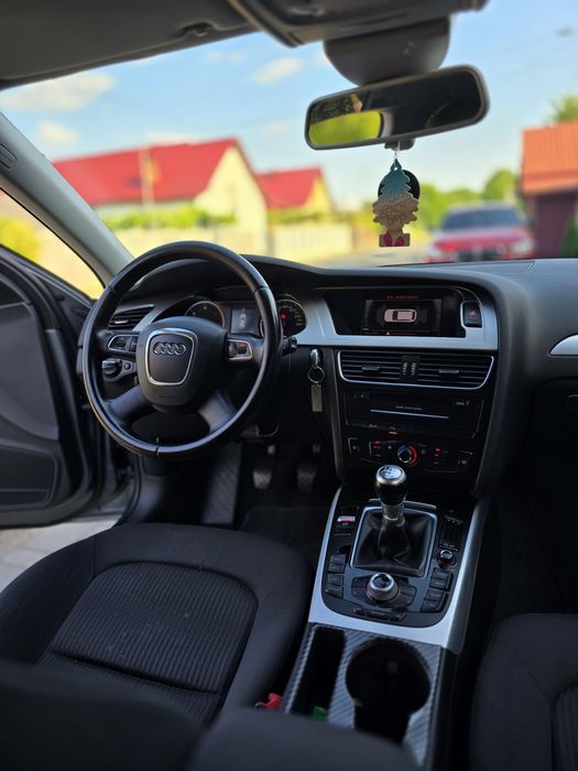 Audi A 4 B8 2.0 TDI 177 CP 2012