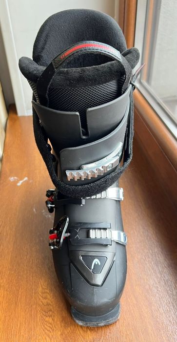 Горнолыжные ботинки