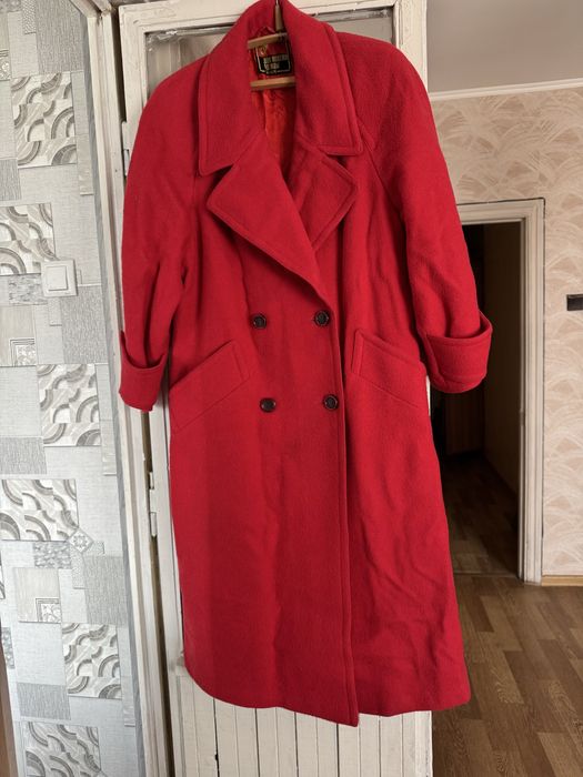 Женская верхняя одежда.