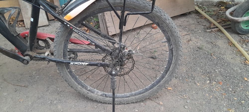 Продам велик  не довно купили