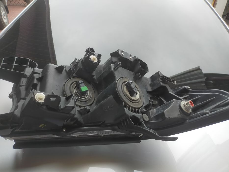 Фара Лан Крузер Прадо левая