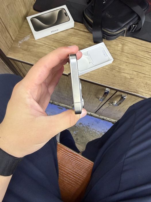 iPhone 15 Pro 128gb