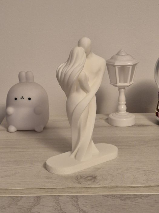 Statuetă Cuplu "Îmbrățișare" - Printat 3D - Cadou Valentine's