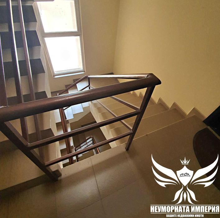 Продава се Тристаен апартамент в Асеновград - 100 кв.м за 1060 €/кв.м - Снимка #19