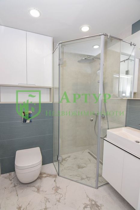 Дава се под наем Тристаен апартамент в София, Кръстова вада - 100 кв.м за 1100 € - Снимка #8