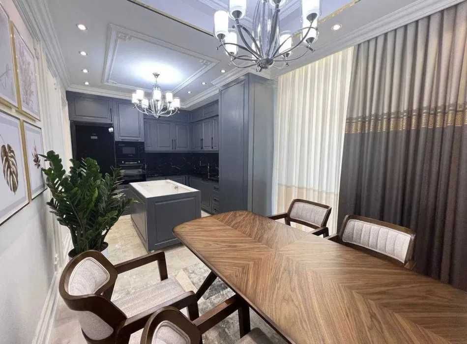 Ташкент Сити-Gardens Сдается 4-х комнатная в элит комплексе