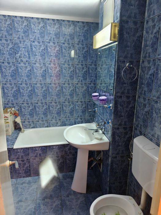 Apartament 3 camere, 2 bai, 2 balcoane + garaj