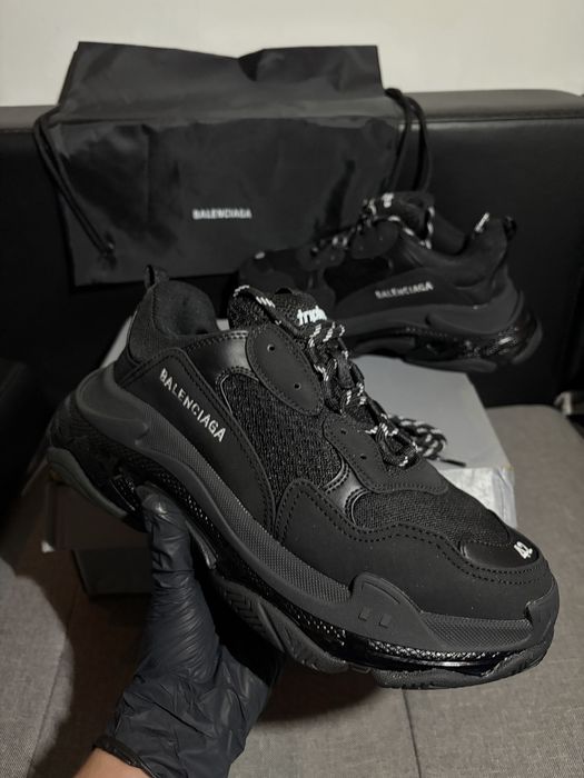 Balenciaga tripple S