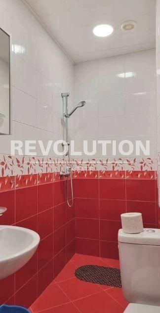 Двустаен апартамент в района на Гръцка махала!