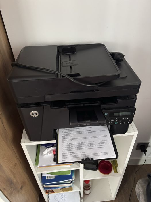 Принтер Laserjet pro