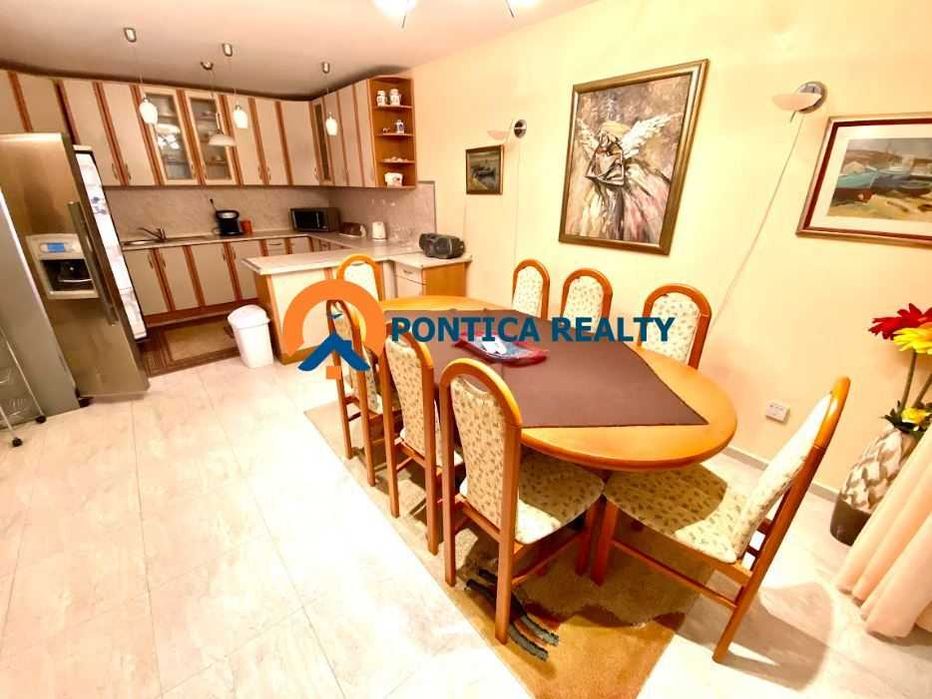 Продава се Къща в Свети Влас - 240 кв.м за 957 €/кв.м - Снимка #1