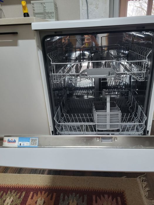 Masina de spalat vase Bosch