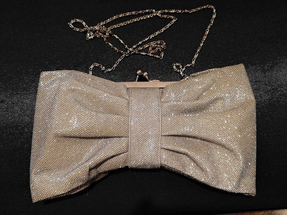 Сумка клатч Бантик