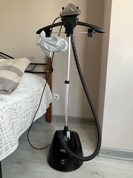 Срочно продам отпариватель марки Tefal