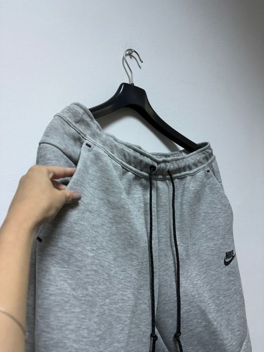 Nike Sportswear - Tech Fleece
