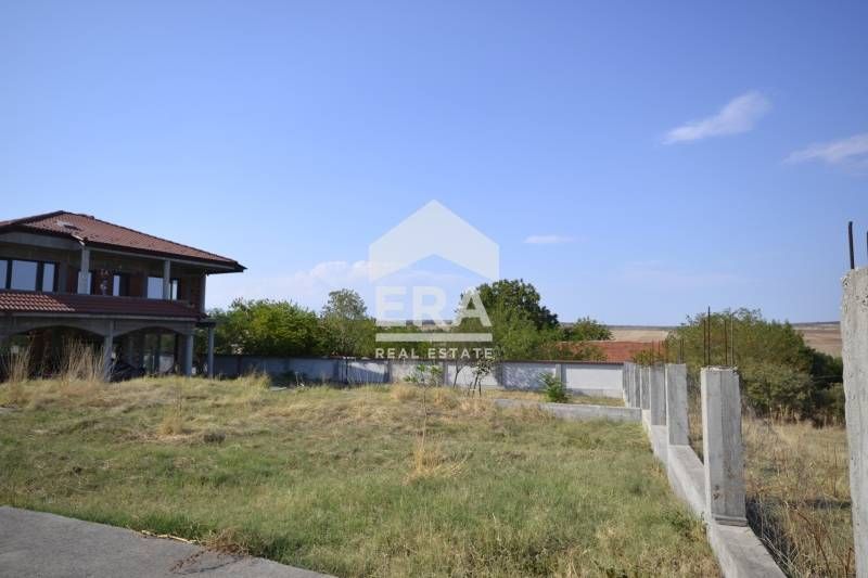 САМО В ЕРА ИМОТИ ХАСКОВО! Новопостроена къща в живописното село Татаре