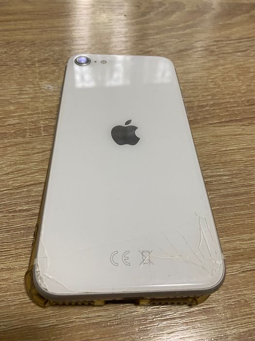 iPhone se 2020 64gb