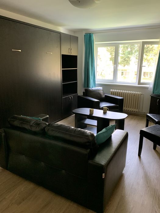 Apartament 2 camere de inchiriat, piata Flora , manastur , decomandat , etaj 2