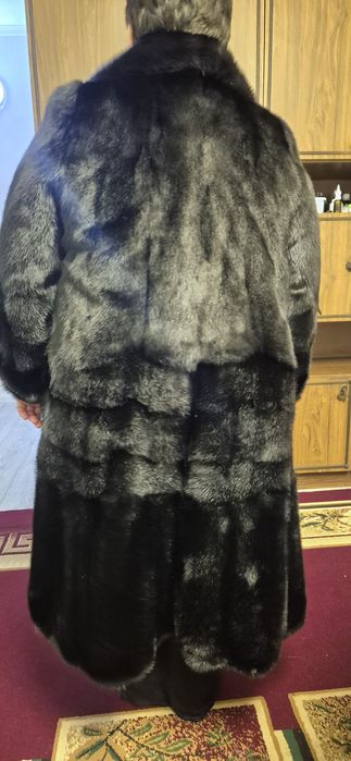 Шуба норковая цельная
