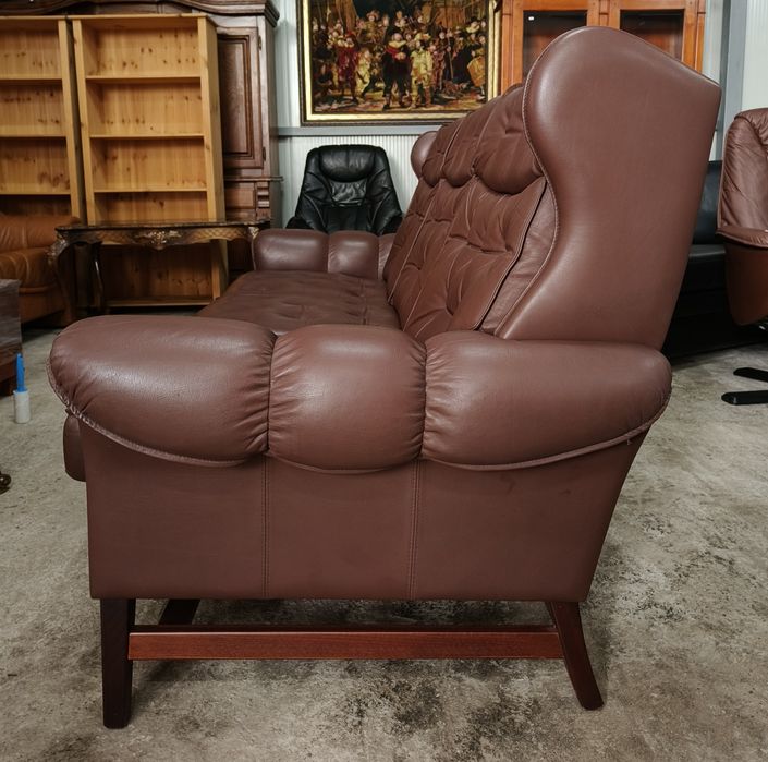 Винтидж диван тройка от естествена кожа