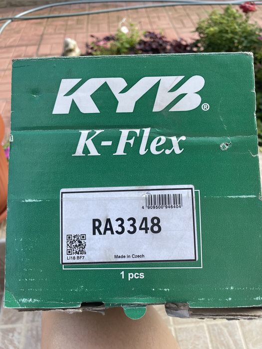 Предни пружини за амортисьори KYB – 2 броя, нови