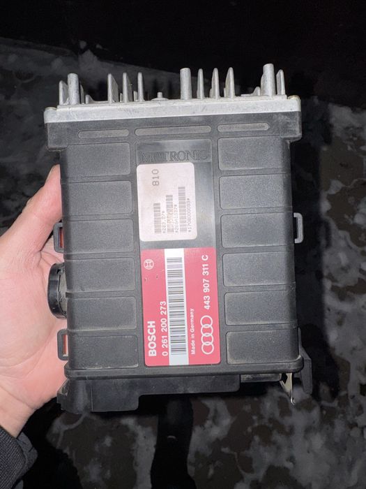 Продам эбу ауди 80 моно