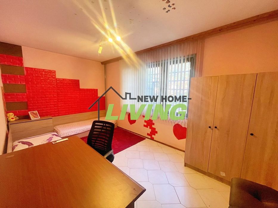 Продава се Тристаен апартамент в Пловдив, Кючук Париж - 92 кв.м за 832 €/кв.м - Снимка #4