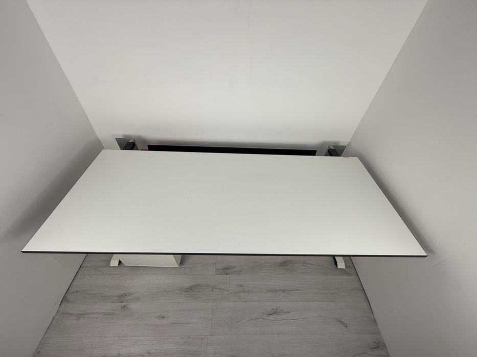 Бюро Sedus temptation C - ръчно регулиране на височината обзавеждане