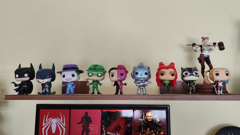 Огромна колекция от фигурки и статуи (Цени в описанието)