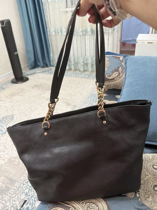 Продается сумка брендовая сумка COACH оригинал