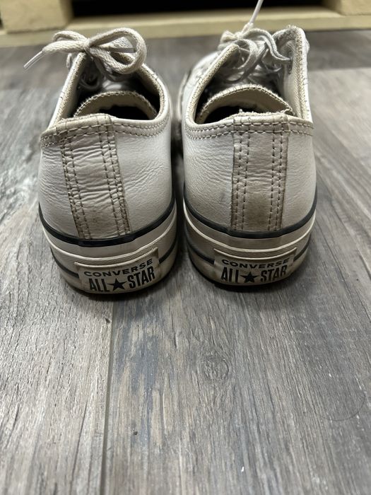 Женские кроосовки Converse и Baver