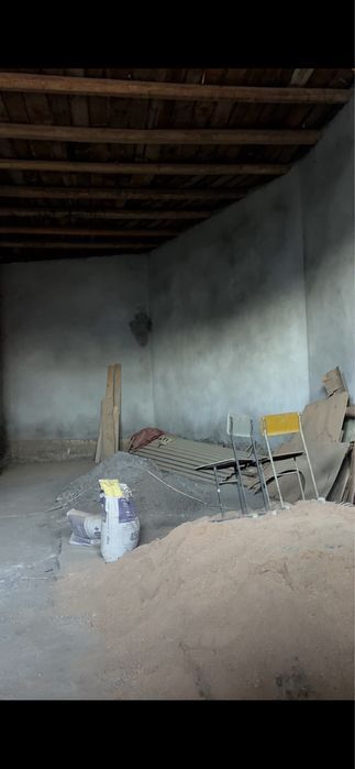 Uy sotiladi savdosibor kelishib beramiz