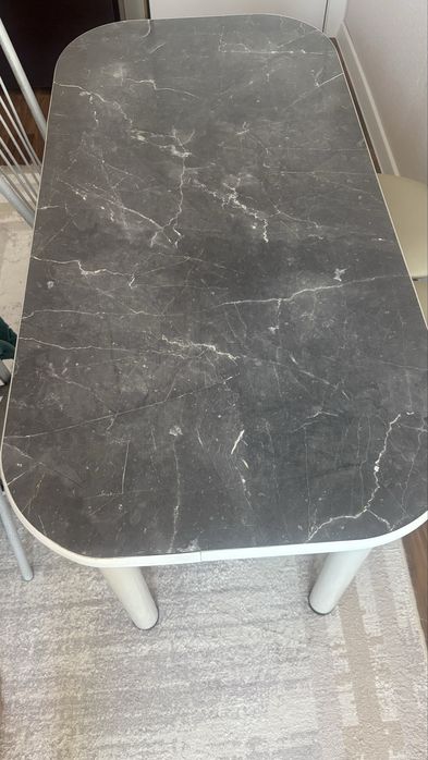 Продам стол 120х70