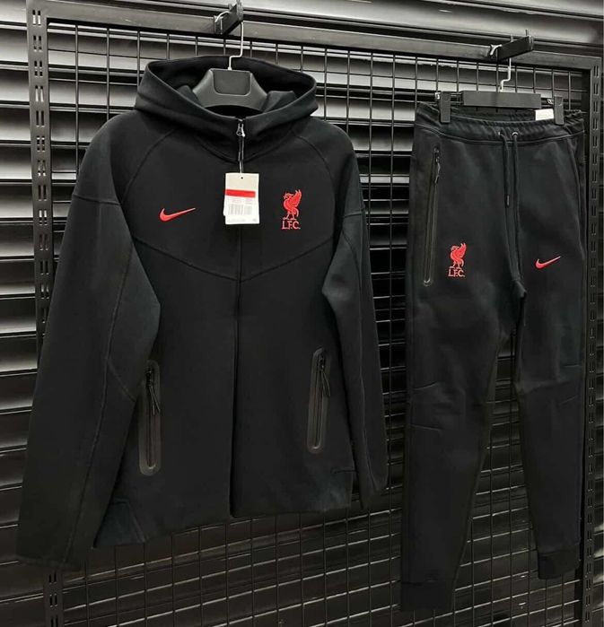 Мъжки екипи барселона, Nike, LFC, Calvin Clein и други. Най-високо качество!