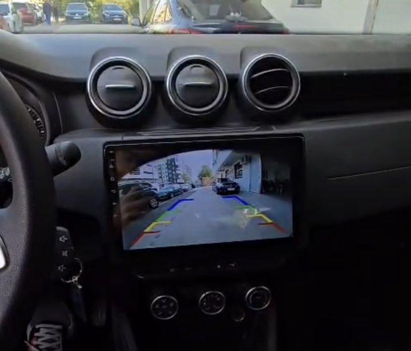 Navigatie Dacia Duster