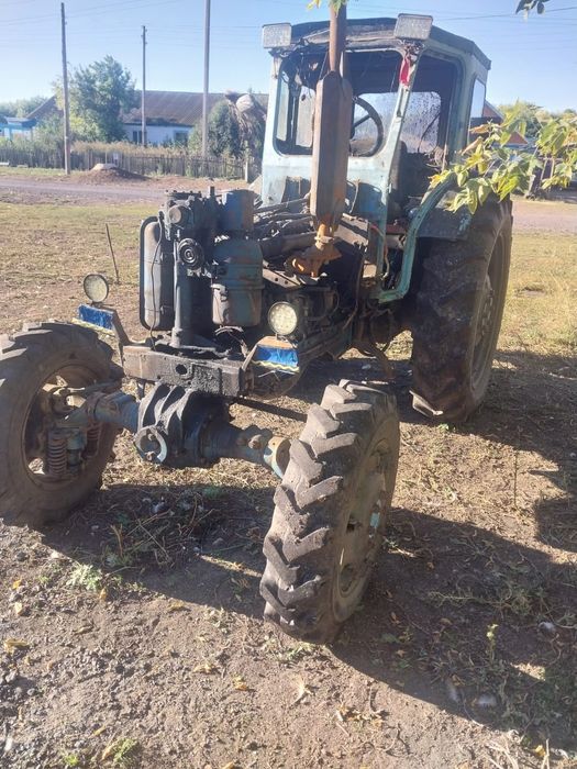 Продам трактор .