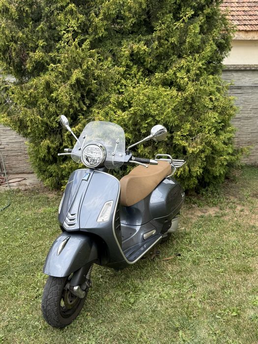 Piaggio Vespa GTS 300 hpe ( injectie electronică 24 CP)