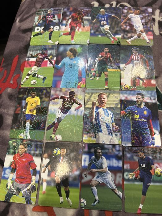 Карточки футболистов за 800 все