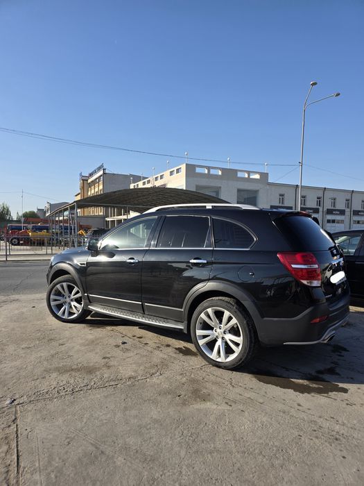 Chevrolet Captiva 3+4