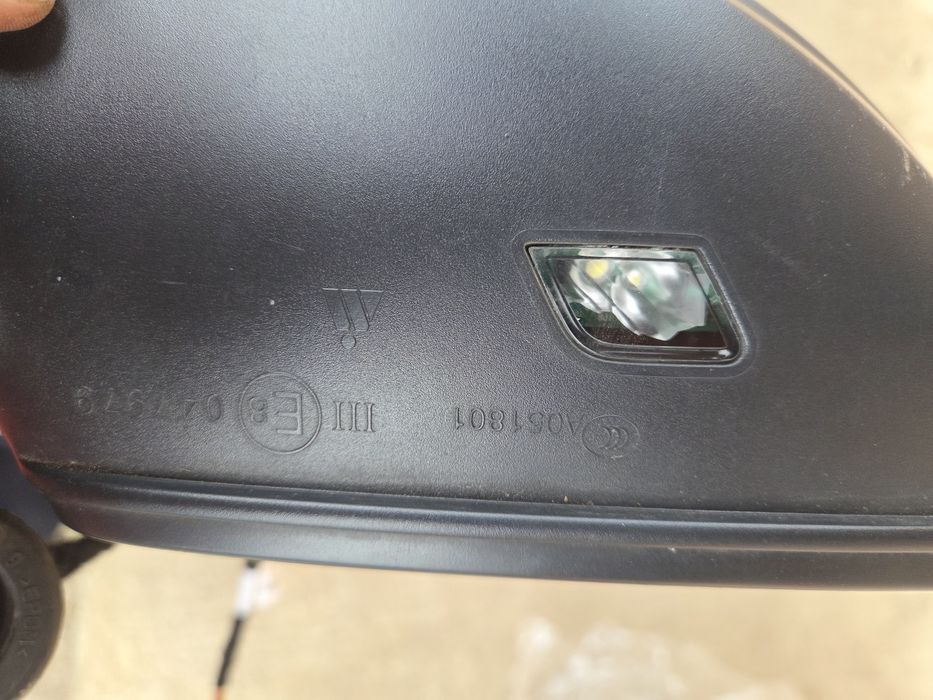 Oglindă stânga VW Tiguan 2020