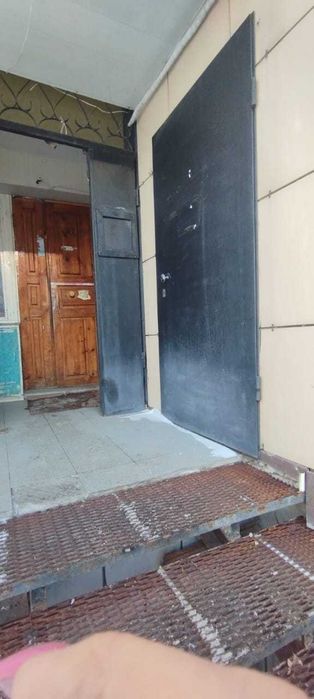 Продается коммерческое помещение в 7 мкр