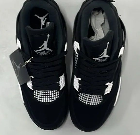 Jordan 4 White Cement