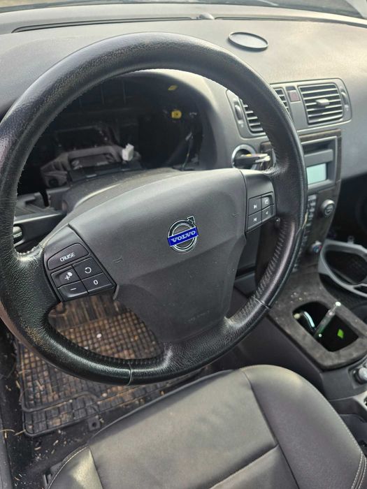 ***Само на части*** Volvo S40 1.6d  2005г Ляв волан