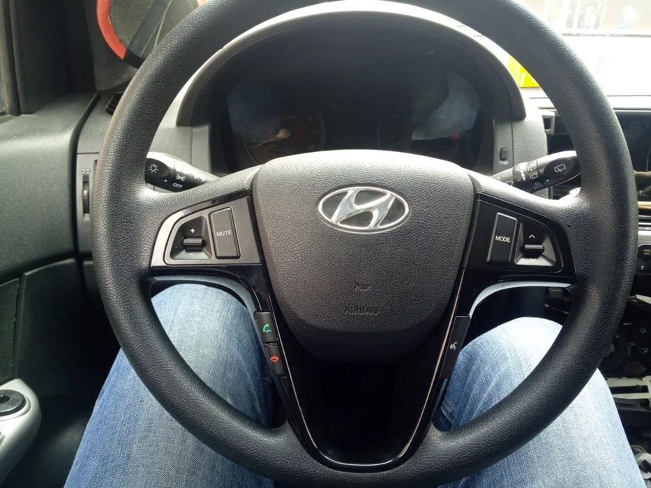 Hyundai Accent, Solaris кнопки руля(мультирули)