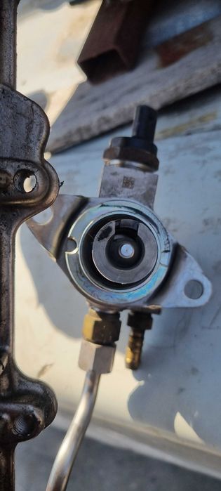 Pompa Injectie 1.4 TSI cod 03C127026D