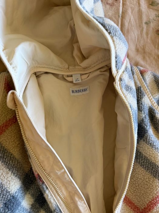 Комбинезон Burberry оригинал 6 месяцев